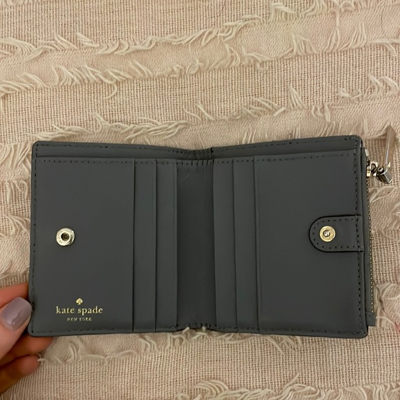 Kate Spade Wallet - Picture 2 of 3